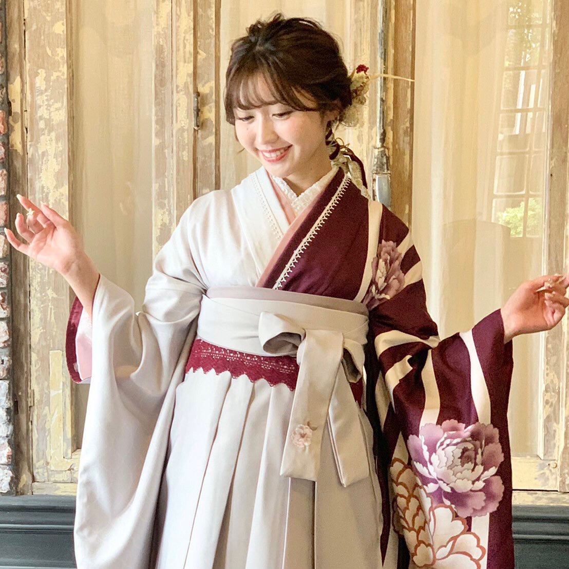 卒業袴下見受付中♡