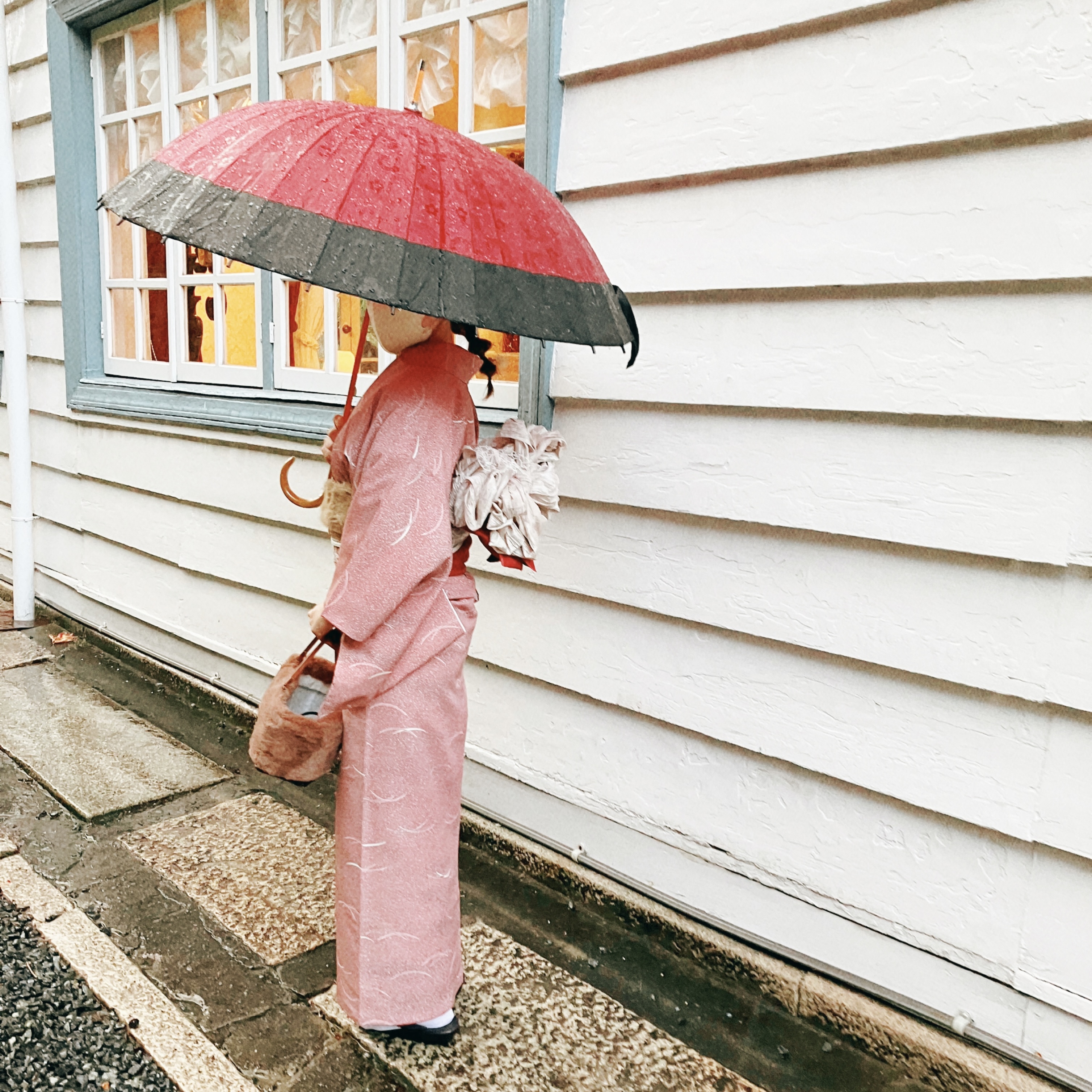 雨の日キャンペーンで雨傘無料で貸し出し中☆