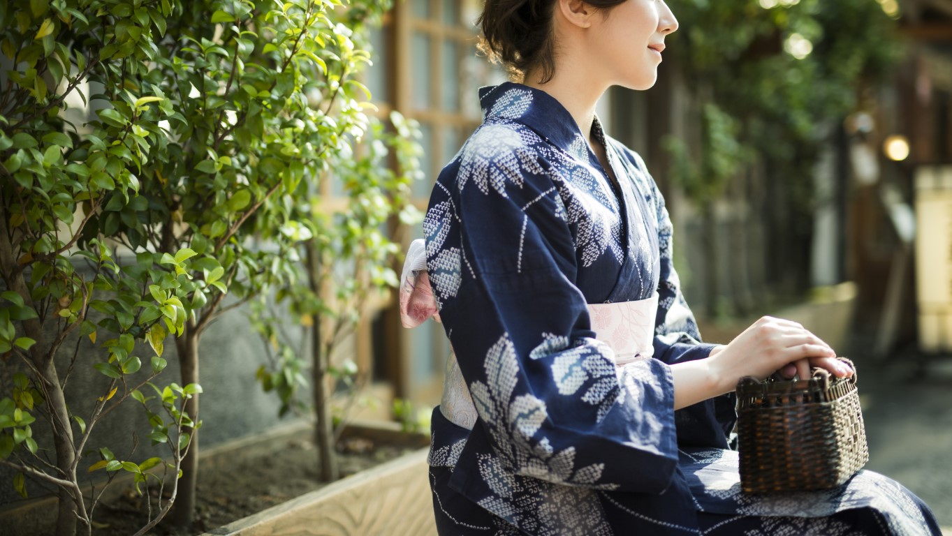 30代女性向け】浅草で着物レンタルをする際のポイント | 着物大事典
