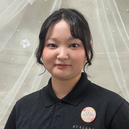 横浜みなとみらい店 臼井