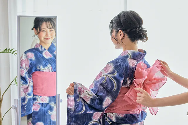 着付けとヘアセットは最短45分で完了!